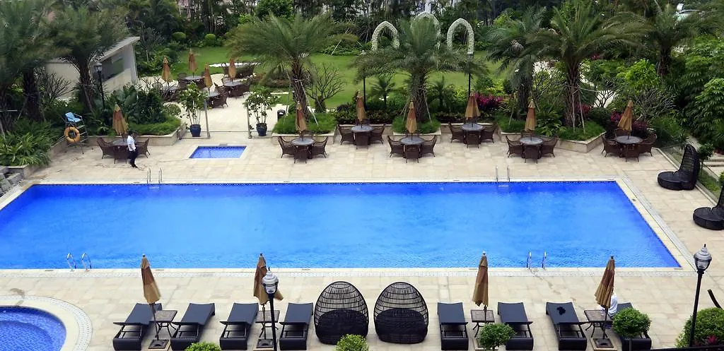 Dayhello International Hotel Shenzhen 5*,